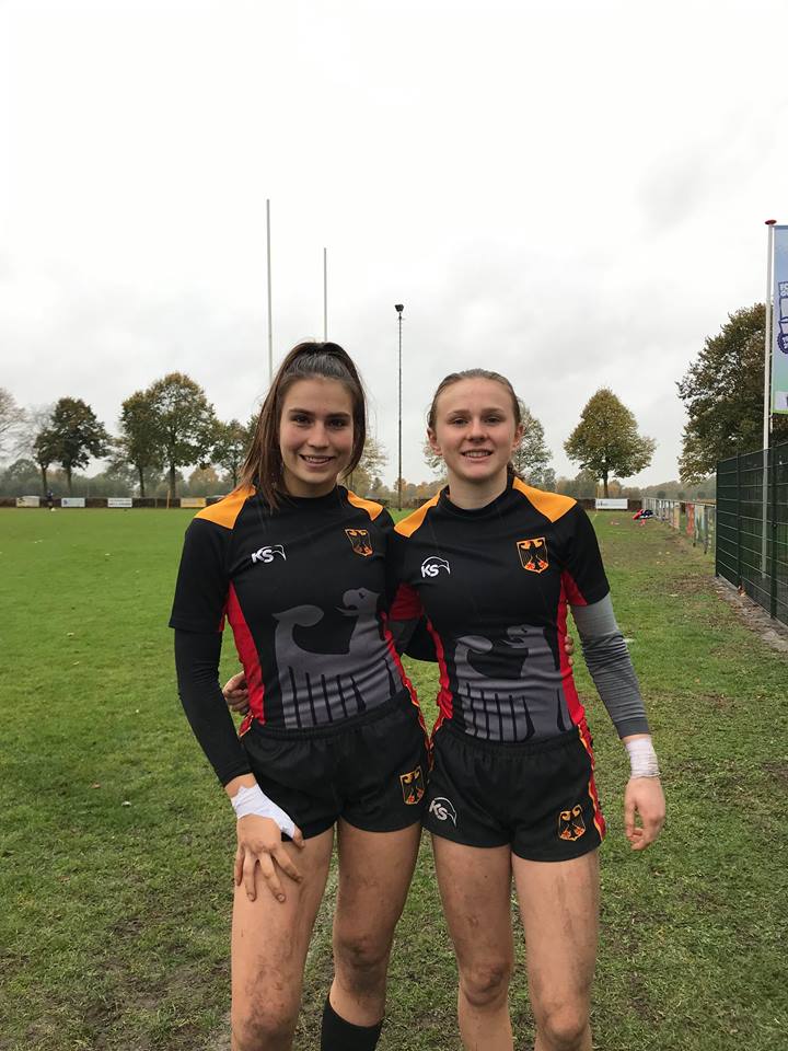 Katalina Bechtel (links) und Martha Röther vertraten den TSV Handschuhsheim in Köln und Holland. Foto: Privat.